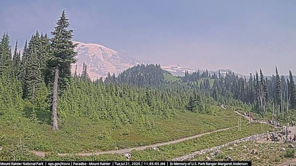 Mount Rainier Closes Major Sectors as Wildfire Smoke Chokes Popular Lookouts